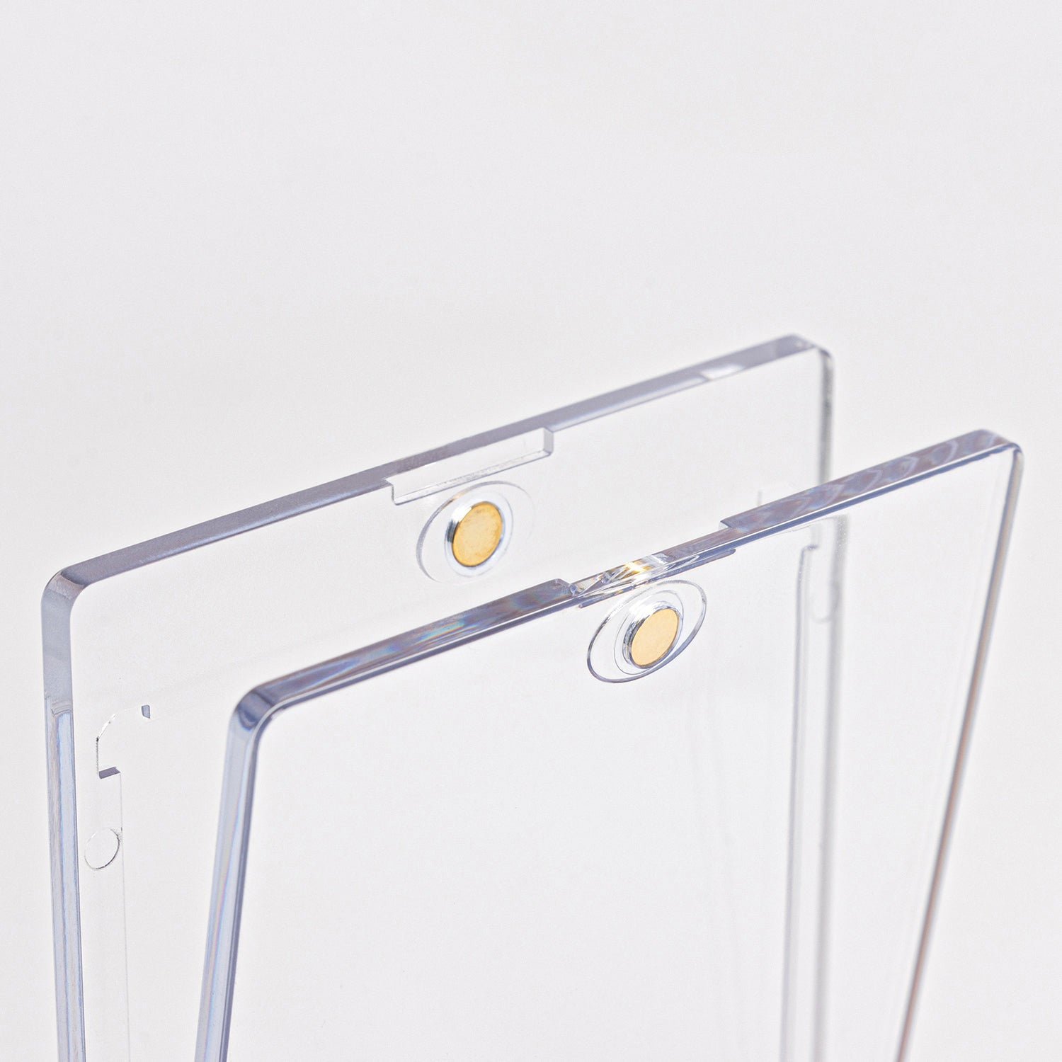 35 pt Magnetic Card Holder