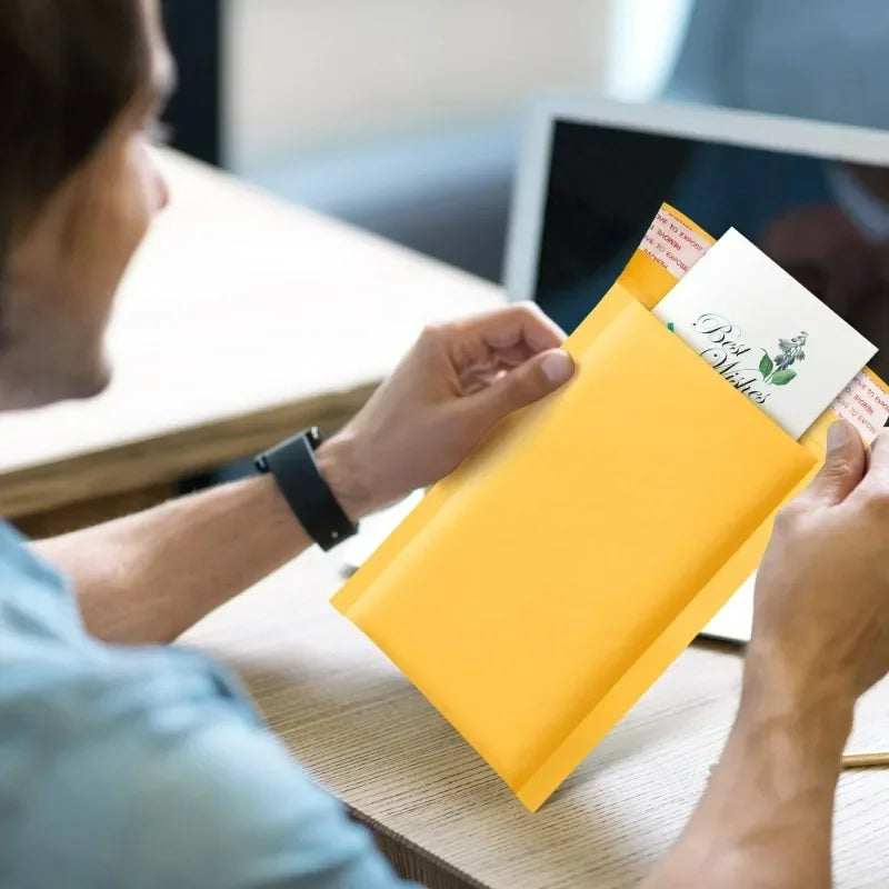 Kraft Paper Bubble Mailers – Self-Seal Waterproof Padded Envelopes, Yellow, Multiple Sizes (11×13–18×23 cm / 4.3×5.1–7.1×9.1 in), Pack of 10/20/30/50